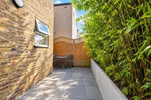 Garden - click for photo gallery